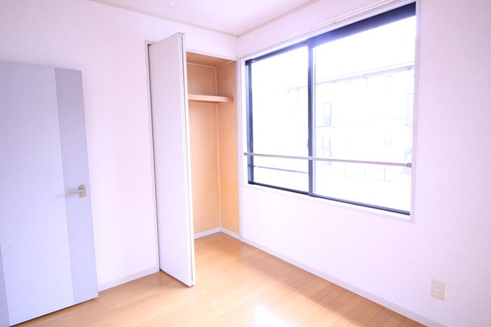 物件内観写真21　(居室)