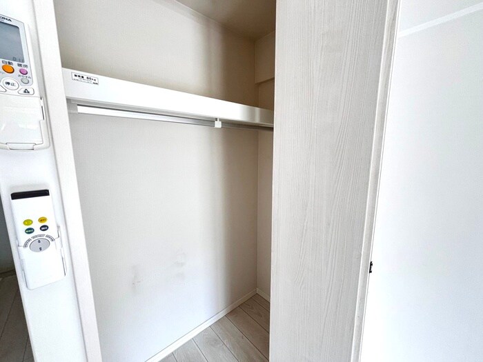 物件内観写真10　(収納)