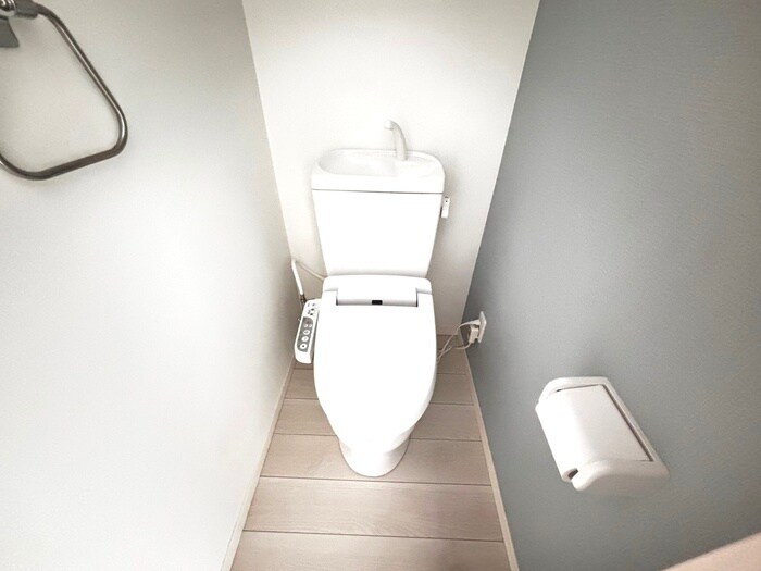 物件内観写真13　(トイレ)