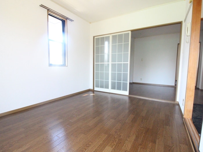 物件内観写真8　(居室)