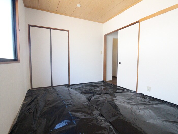 物件内観写真9　(居室)