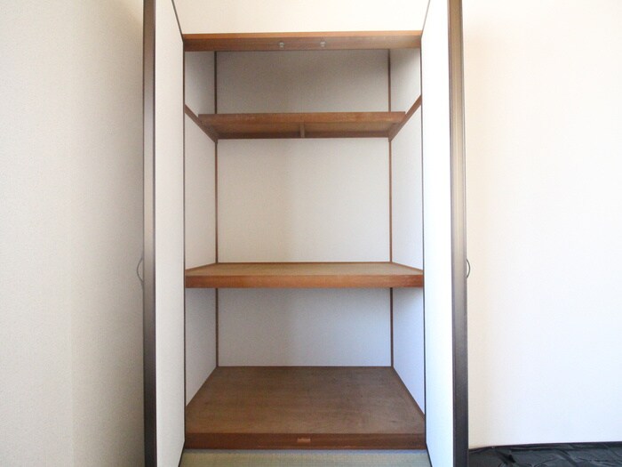 物件内観写真15　(収納)