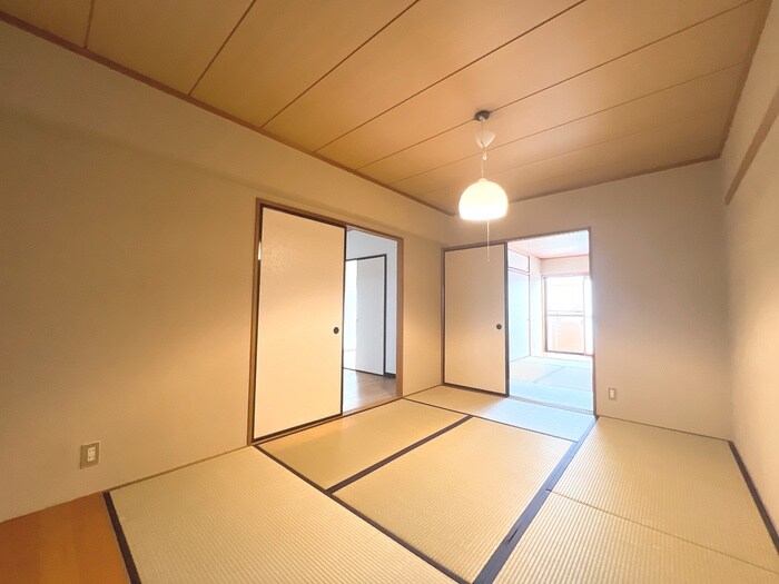 物件内観写真9　(居室)