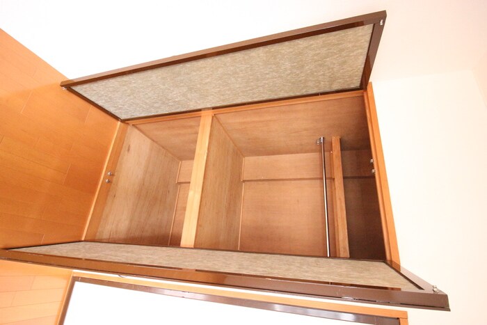 物件内観写真15　(収納)