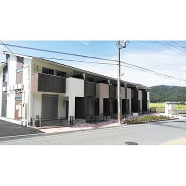 物件外観写真1　(外観写真)