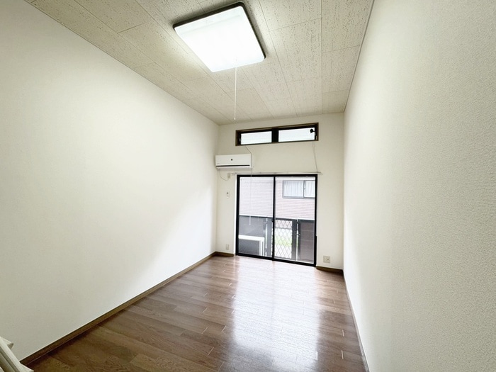 物件内観写真18　(居室)