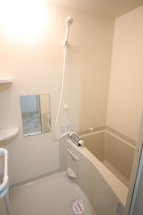 物件内観写真9　(バス／シャワールーム等)
