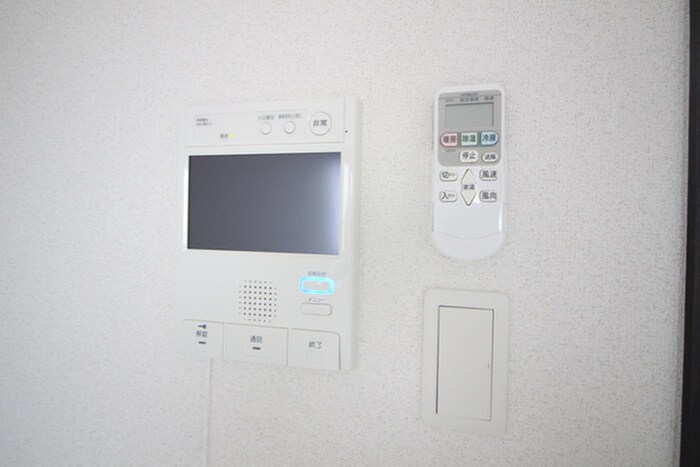 物件内観写真12　(内観写真)