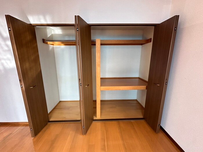物件内観写真9　(収納)