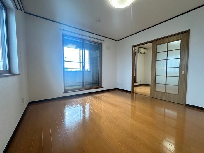 物件内観写真18　(居室)