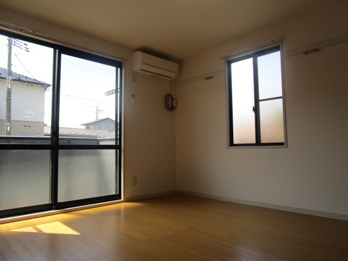 物件内観写真13　(居室)