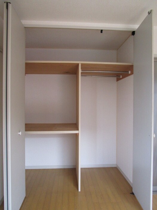 物件内観写真14　(収納)