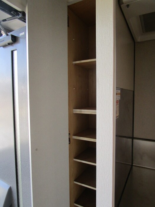 物件内観写真17　(靴箱)