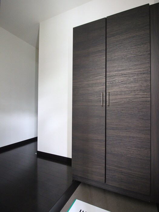 物件内観写真17　(玄関)