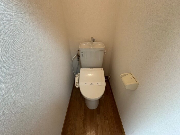 物件内観写真13　(トイレ)