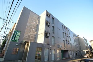 エレガンス宮町外観写真