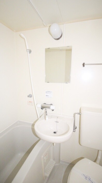 物件内観写真13　(洗面)