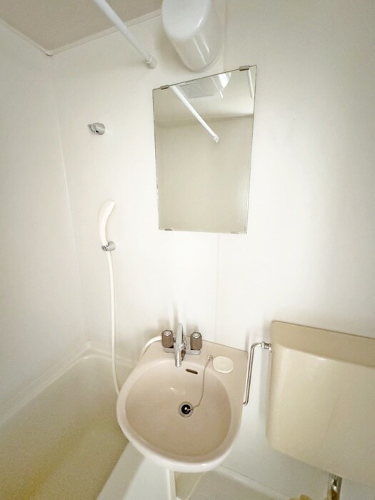 物件内観写真11　(洗面)