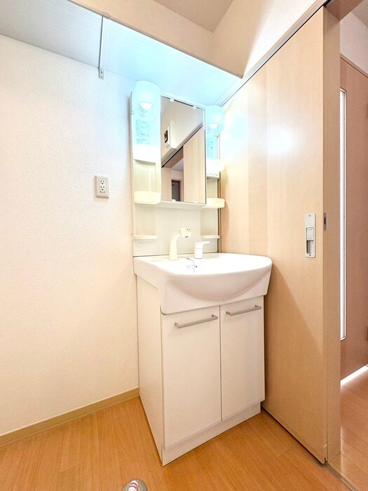 物件内観写真14　(洗面)