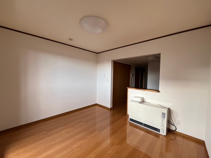 物件内観写真19　(居室)