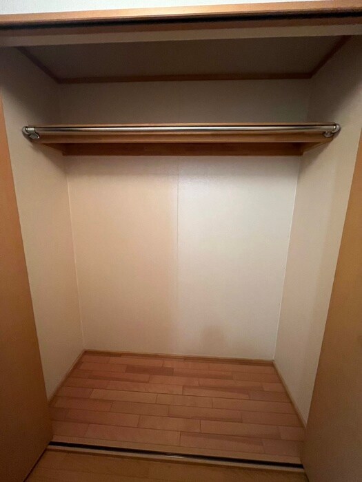 物件内観写真10　(収納)