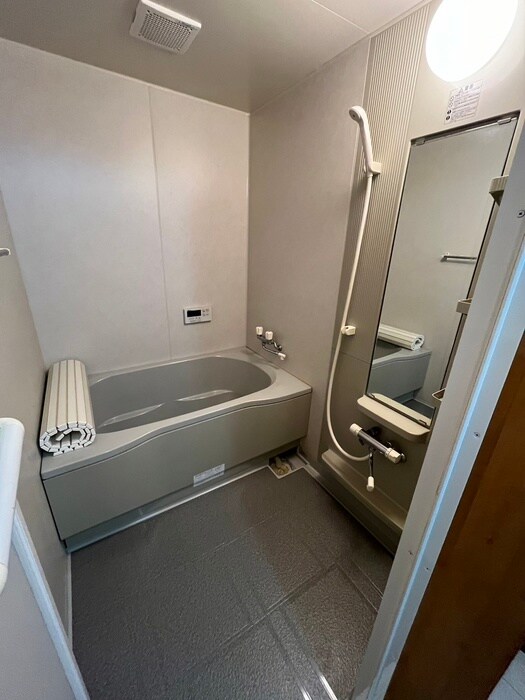 物件内観写真12　(バス／シャワールーム等)