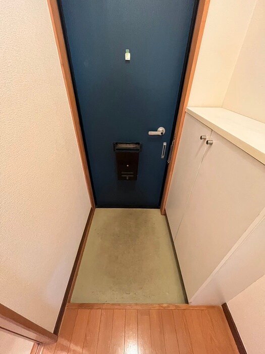 物件内観写真17　(玄関)