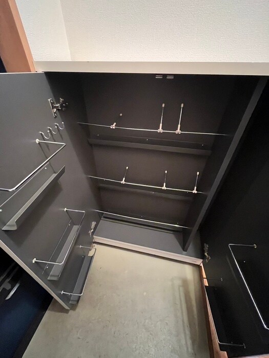 物件内観写真18　(靴箱)