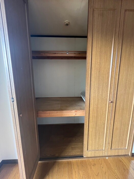 物件内観写真10　(収納)