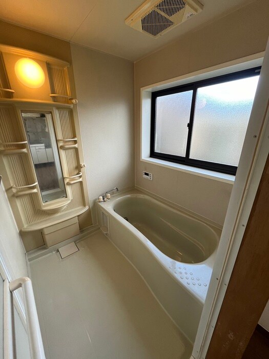 物件内観写真12　(バス／シャワールーム等)