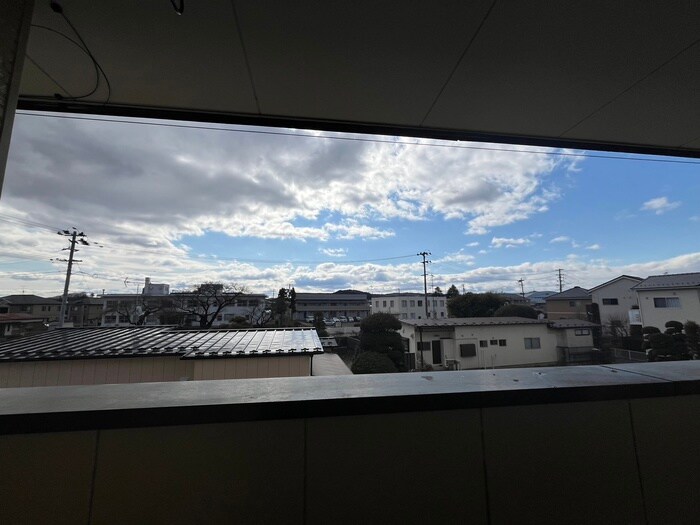 物件内観写真20　(室内からの展望)