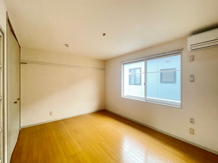 物件内観写真10　(廊下)