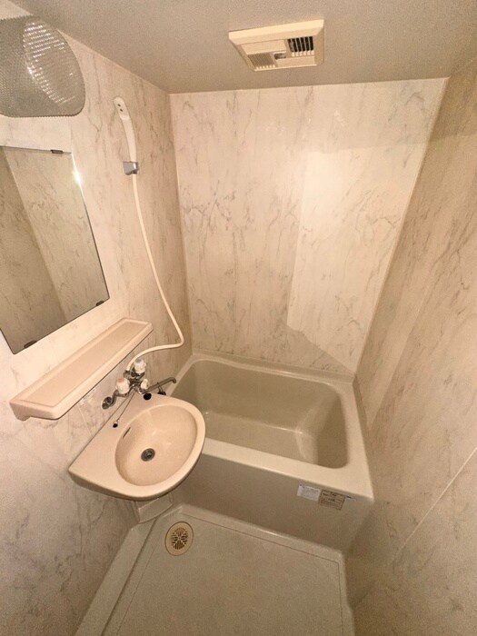 物件内観写真13　(バス／シャワールーム等)