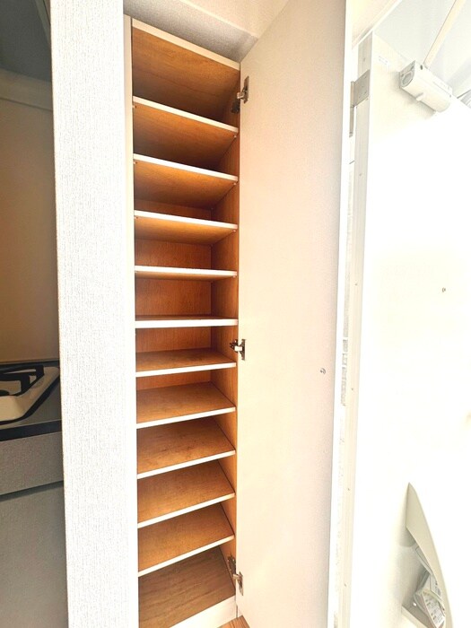 物件内観写真18　(靴箱)