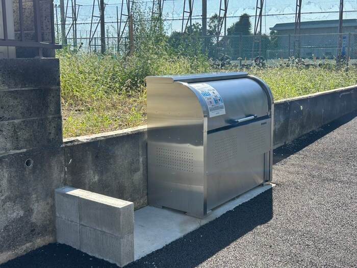 物件外観写真4　(建物設備)