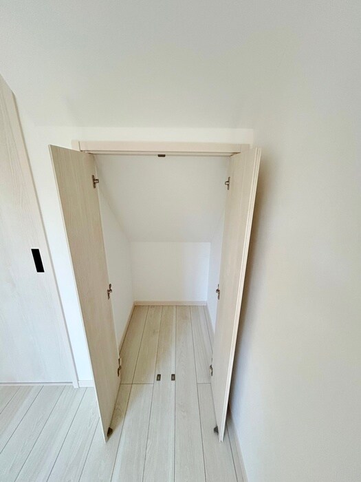 物件内観写真13　(収納)