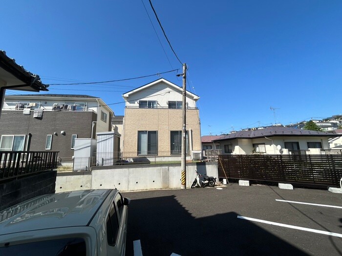 物件内観写真17　(室内からの展望)