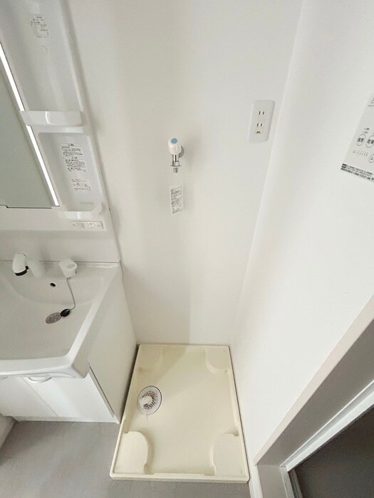 物件内観写真19　(洗濯機置場)