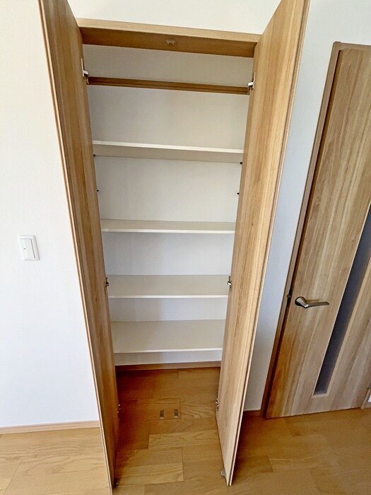 物件内観写真19　(収納)