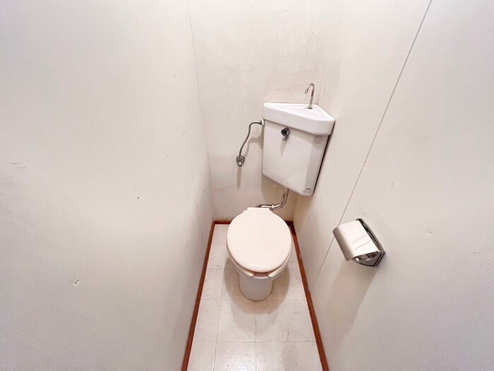 物件内観写真13　(トイレ)