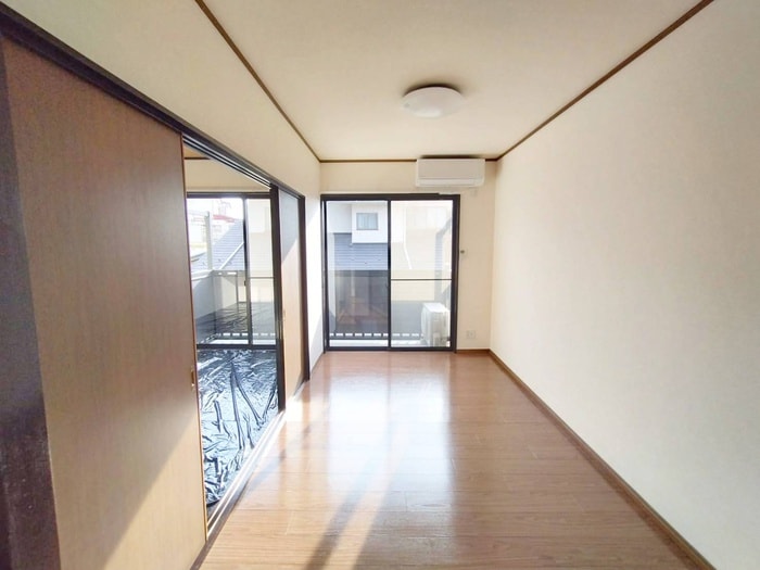 物件内観写真7　(居室)