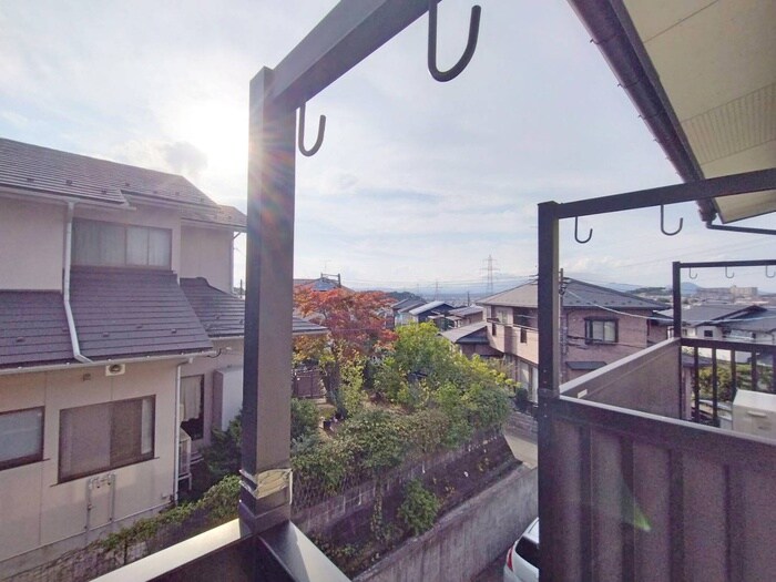 物件内観写真15　(室内からの展望)