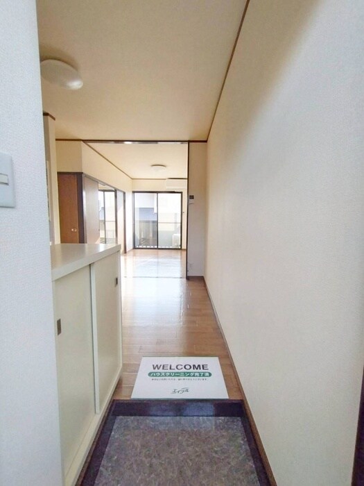 物件内観写真20　(廊下)