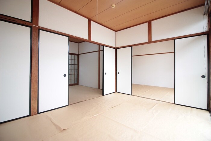 物件内観写真9　(居室)