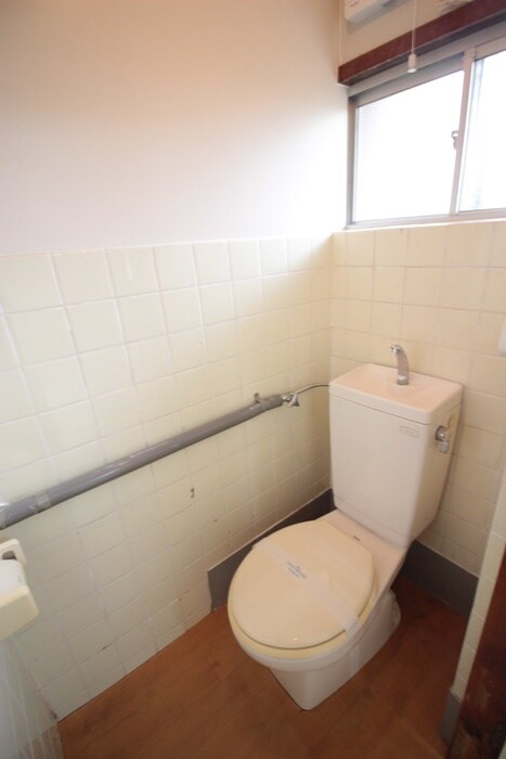 物件内観写真15　(トイレ)