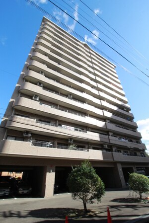 ﾗｲｵﾝｽﾞﾏﾝｼｮﾝ広瀬通（406）外観写真