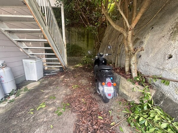 バイク置き場