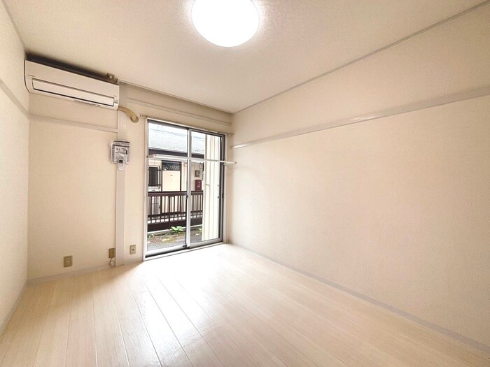 物件内観写真18　(居室)