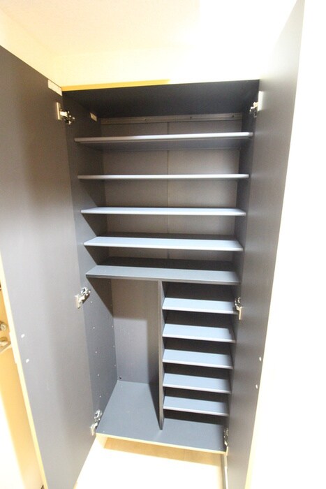 物件内観写真17　(靴箱)