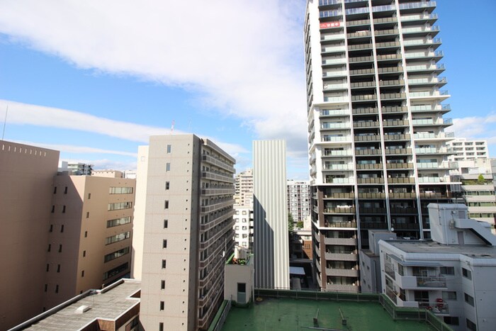 物件内観写真20　(室内からの展望)